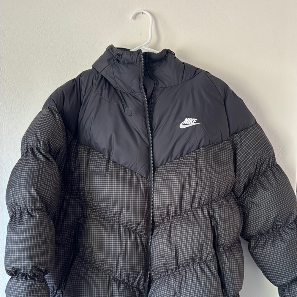 Nike Black Puffer Parka NWT